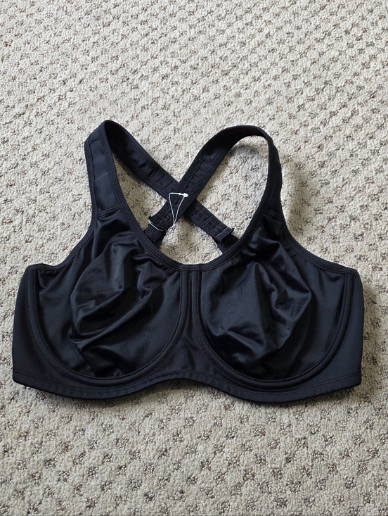 Syrokan Other - Black High-Support Sports Bra with Adjustable Cross Straps